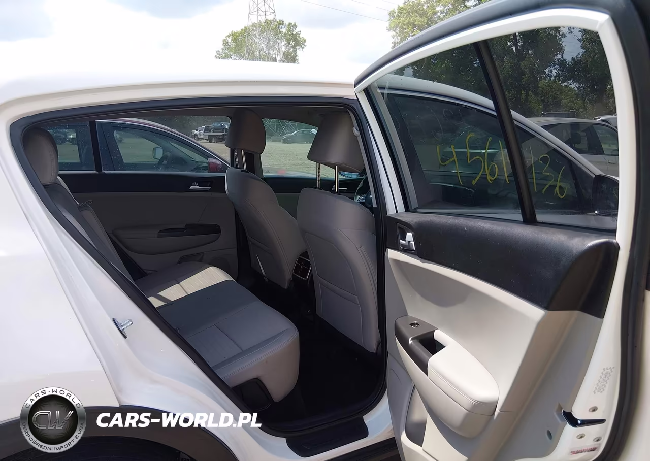 2020 Kia Sportage Lx VIN:KNDPMCAC3L7726234 - 8