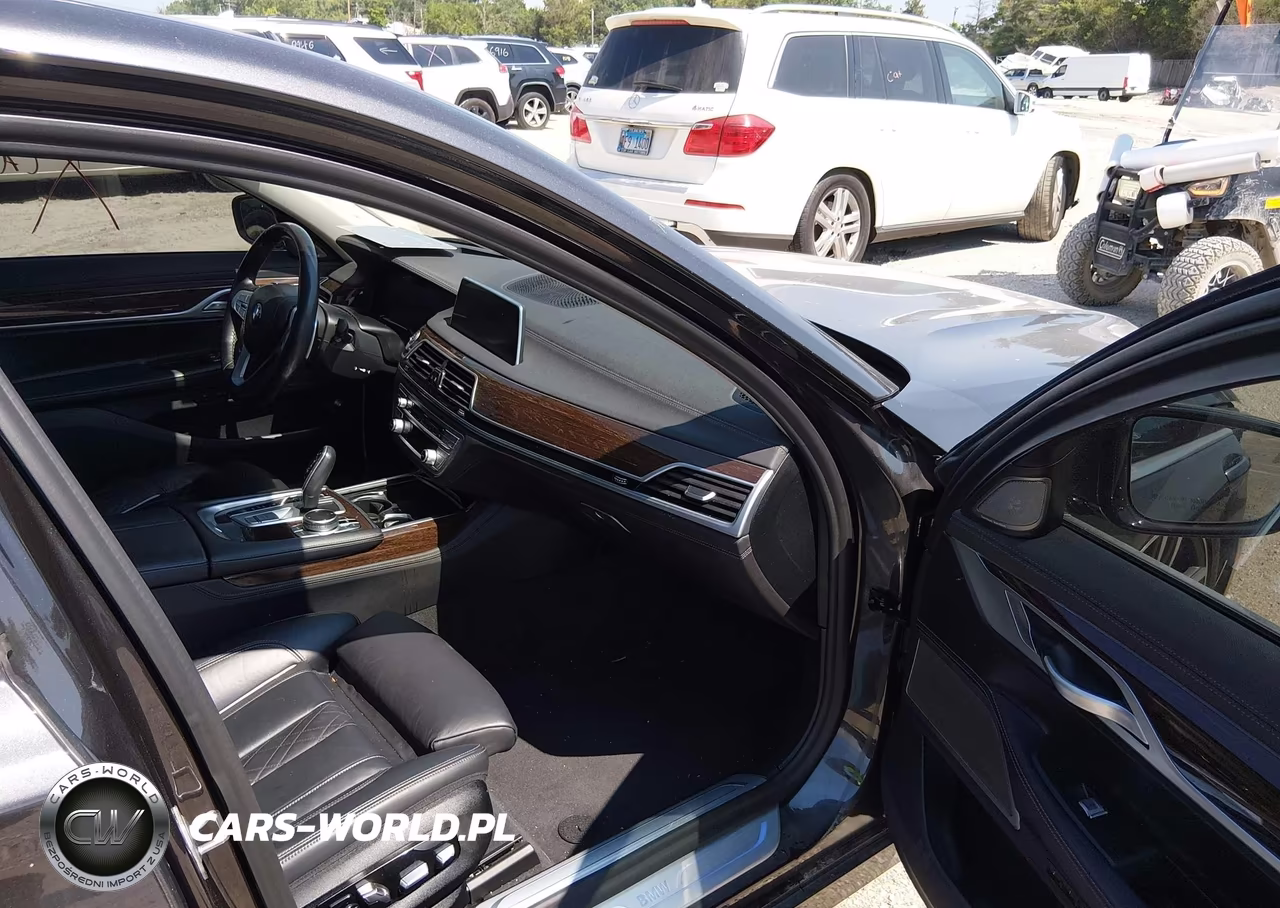 2020 BMW 750I xDrive VIN:WBA7U2C05LCD61849 - 5