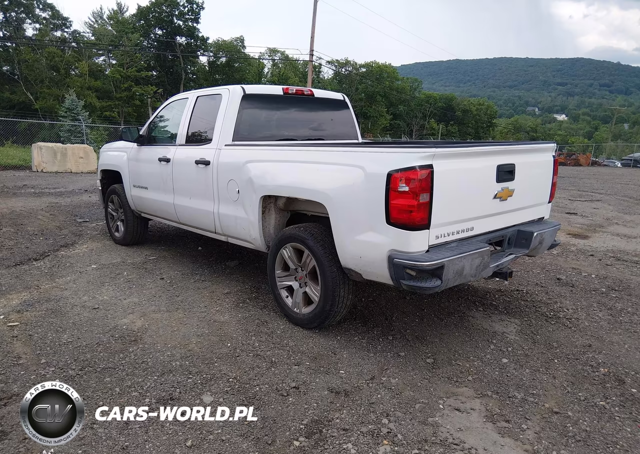 2015 Chevrolet Silverado 1500 Ls VIN:1GCVKPEHXFZ294082 - 3