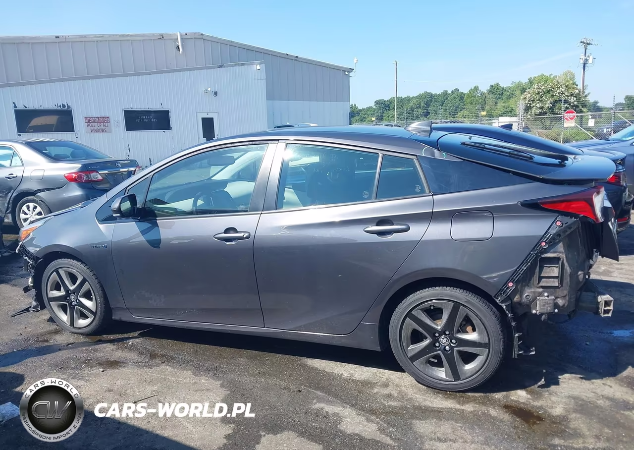 2019 Toyota Prius Limited VIN:JTDKARFU1K3071102 - 15