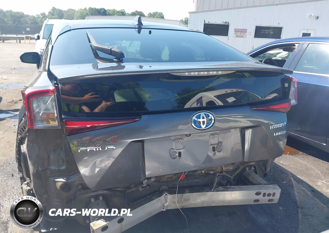 2019 Toyota Prius Limited VIN:JTDKARFU1K3071102 - 17