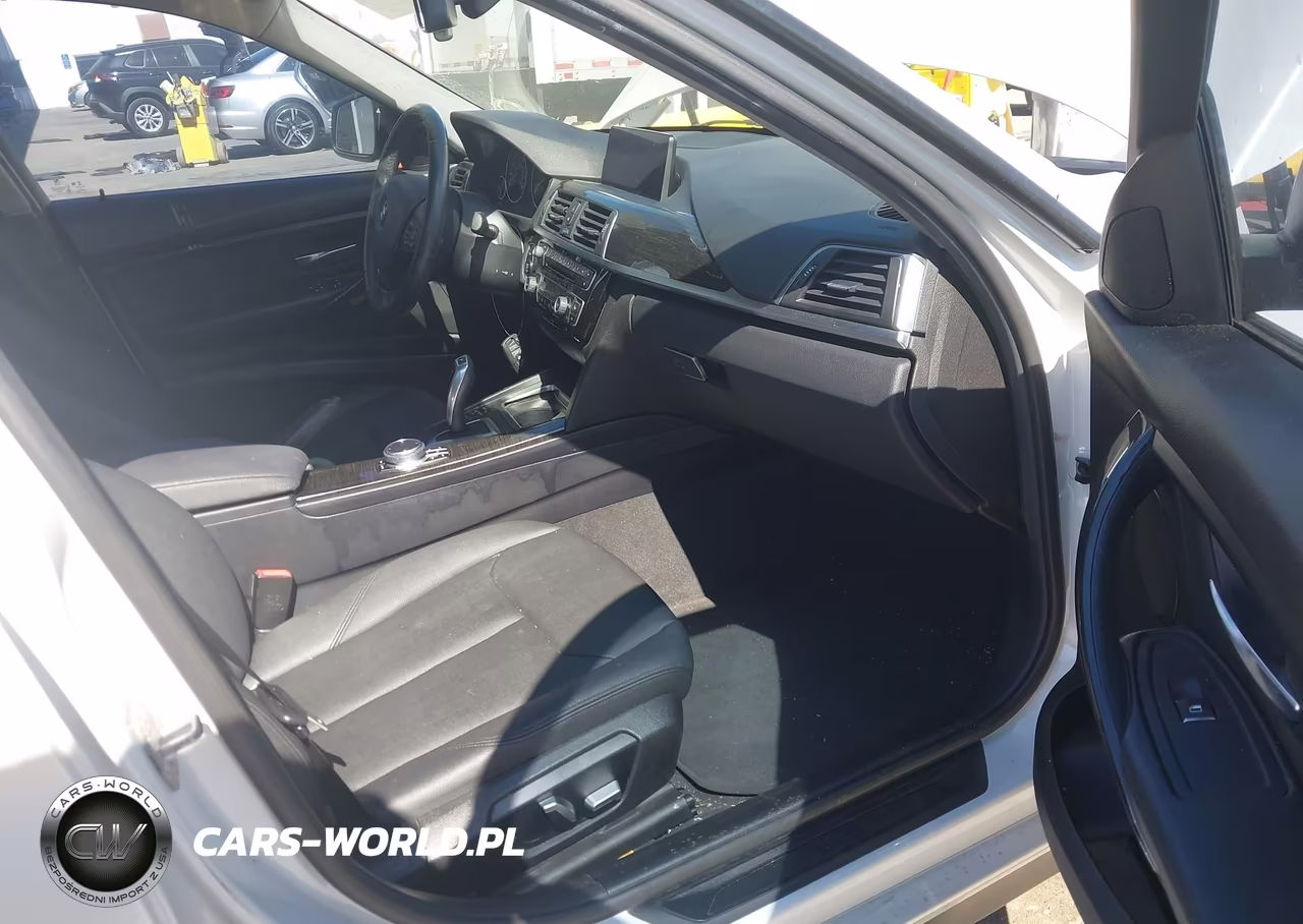 2018 BMW 320I VIN:WBA8A9C56JAD27803 - 5
