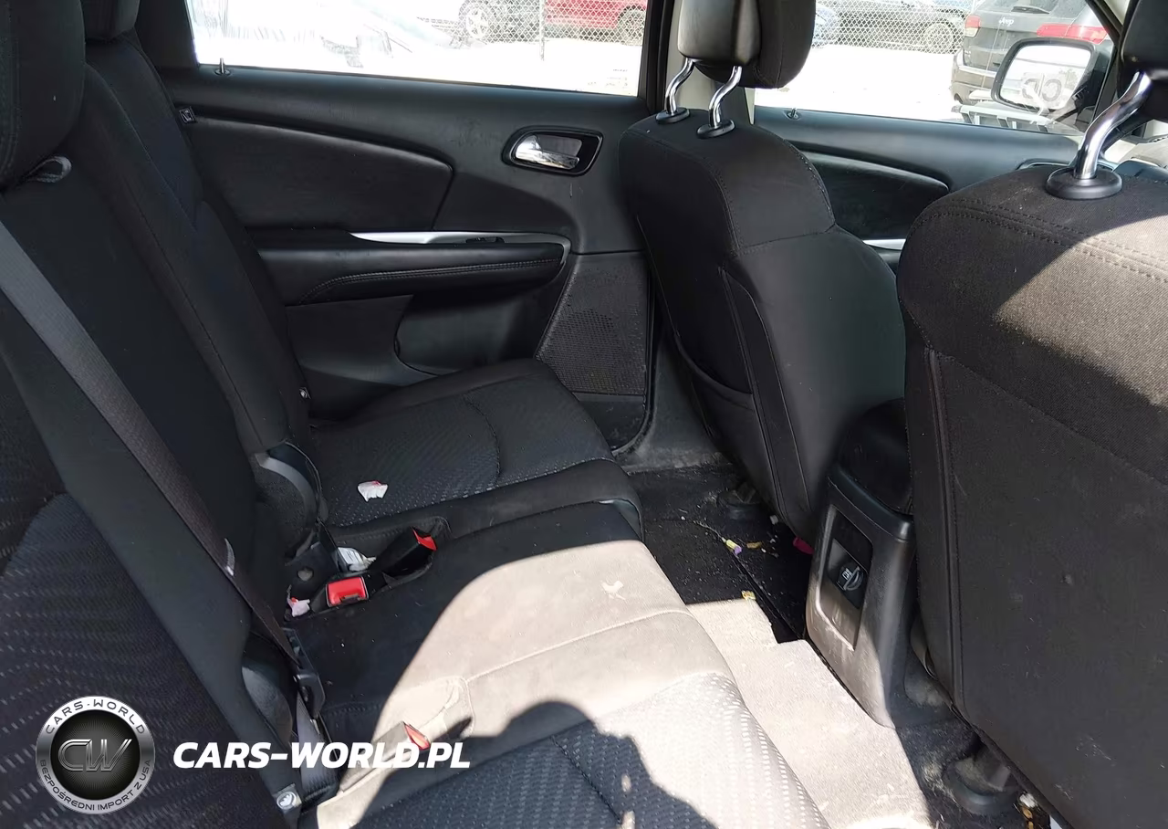2019 Dodge Journey Se VIN:3C4PDCBB1KT718522 - 8