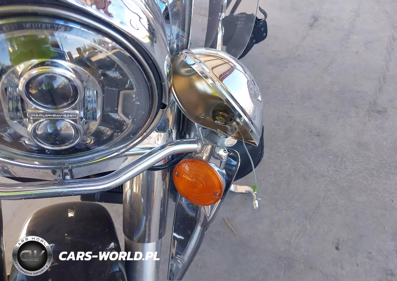 2014 Harley-Davidson Flhr Road King VIN:1HD1FBM17EB627399 - 16