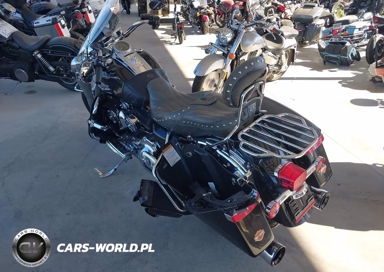 2014 Harley-Davidson Flhr Road King VIN:1HD1FBM17EB627399 - 3
