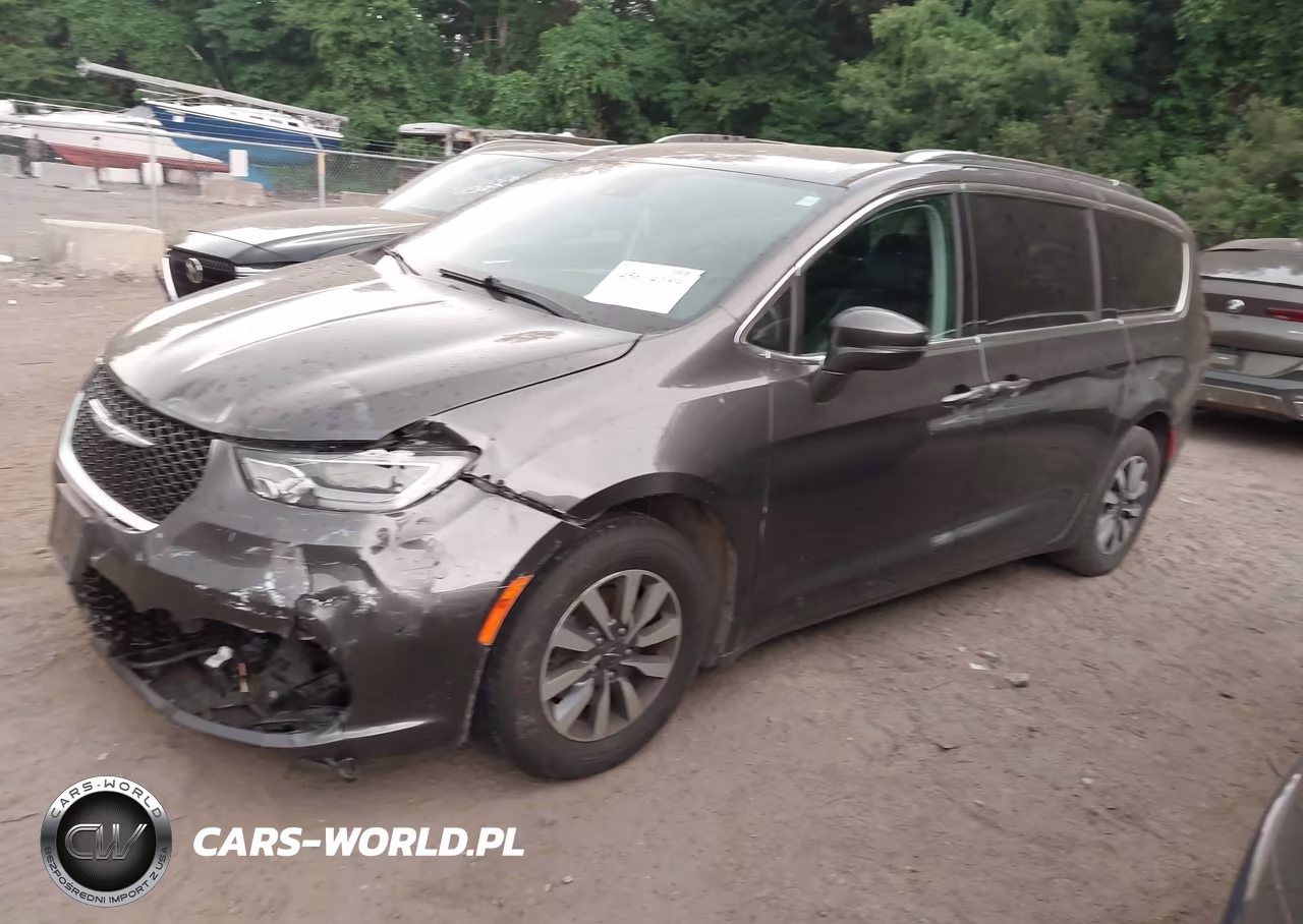 2021 Chrysler Pacifica Touring L VIN:2C4RC1BG2MR502728 - 2
