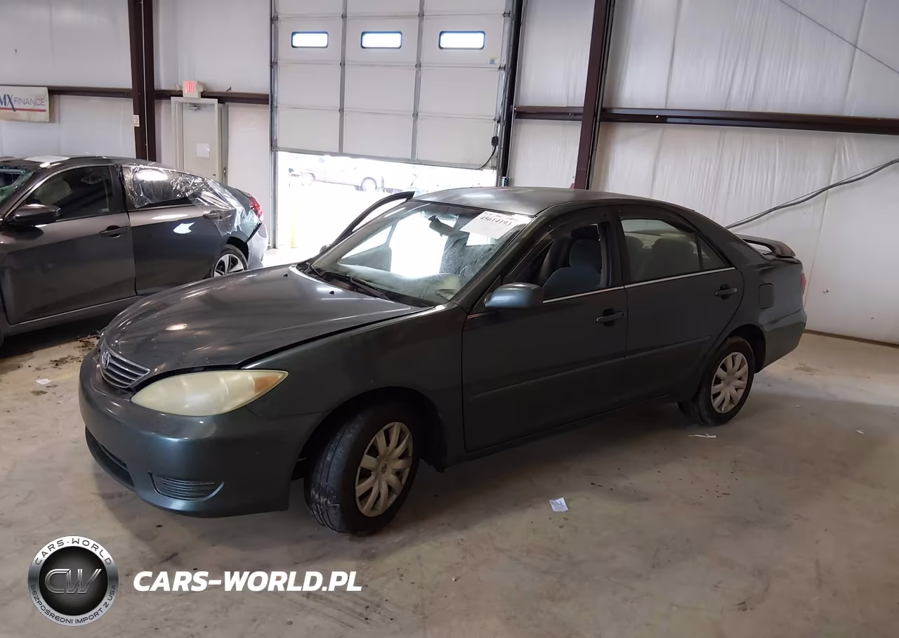 2006 Toyota Camry Le VIN:4T1BE32K66U137905 - 2