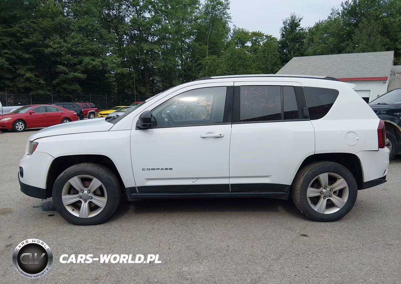 2015 Jeep Compass Sport VIN:1C4NJDBB6FD395778 - 15