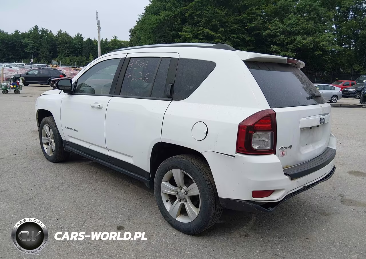 2015 Jeep Compass Sport VIN:1C4NJDBB6FD395778 - 3