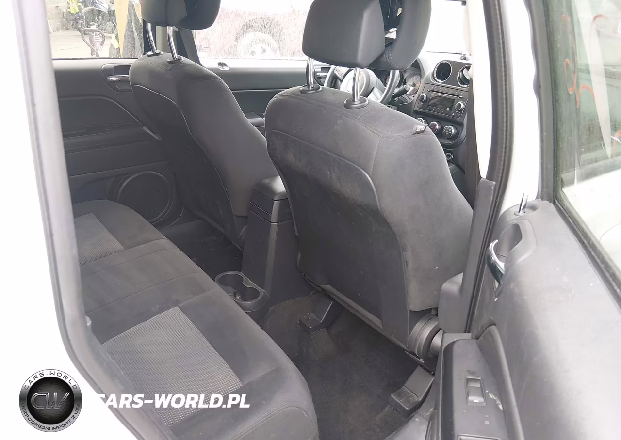 2015 Jeep Compass Sport VIN:1C4NJDBB6FD395778 - 8