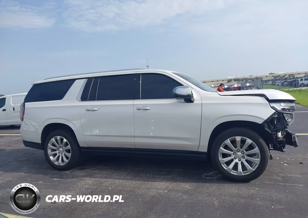 2021 Chevrolet Suburban 2Wd Premier VIN:1GNSCFKD6MR326705 - 14