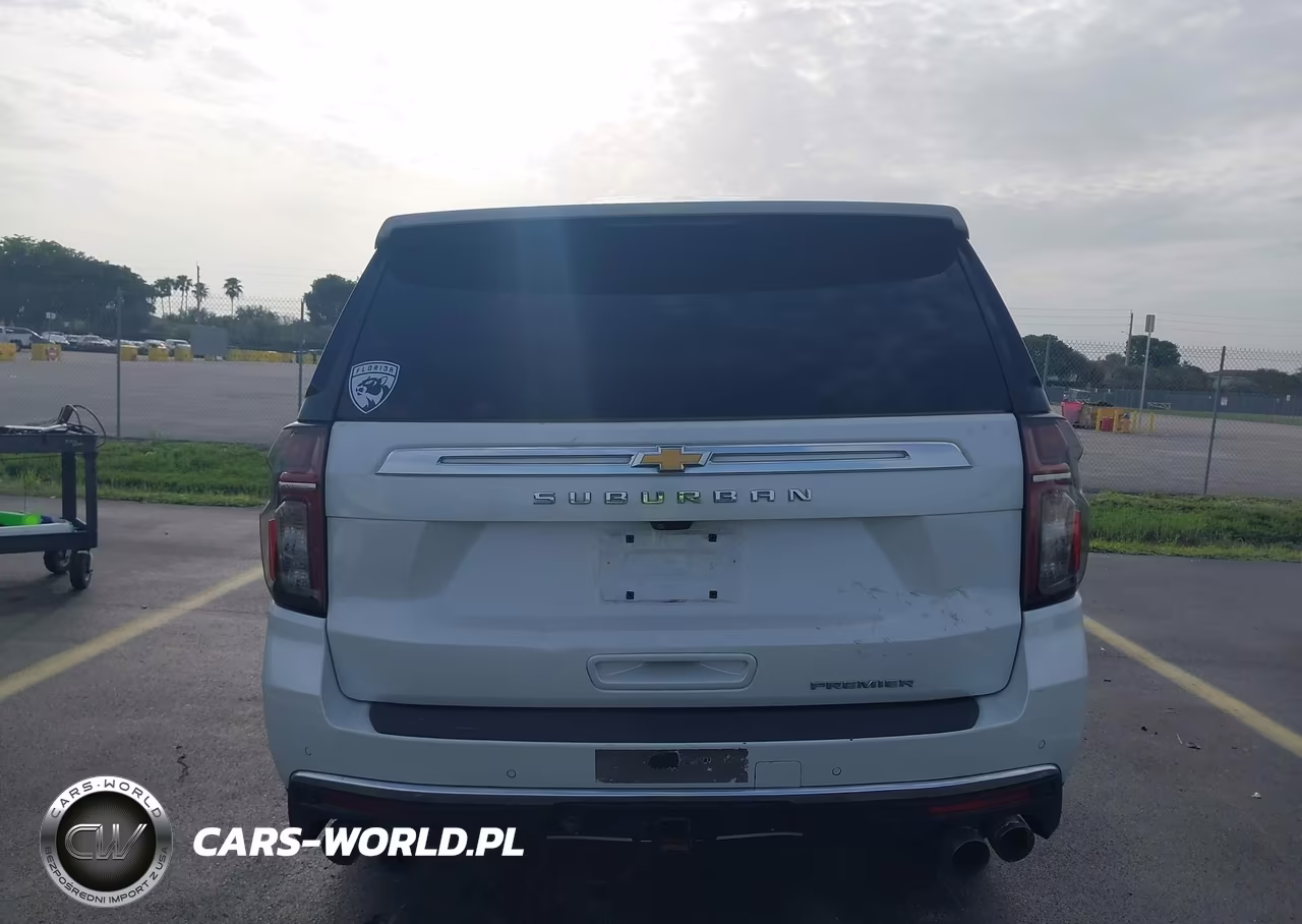 2021 Chevrolet Suburban 2Wd Premier VIN:1GNSCFKD6MR326705 - 17