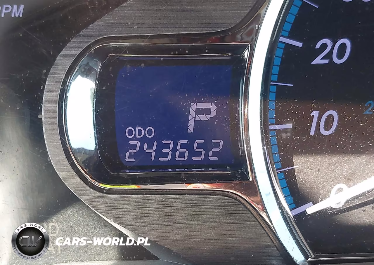 2011 Toyota Sienna Xle V6 VIN:5TDYK3DC4BS138806 - 15