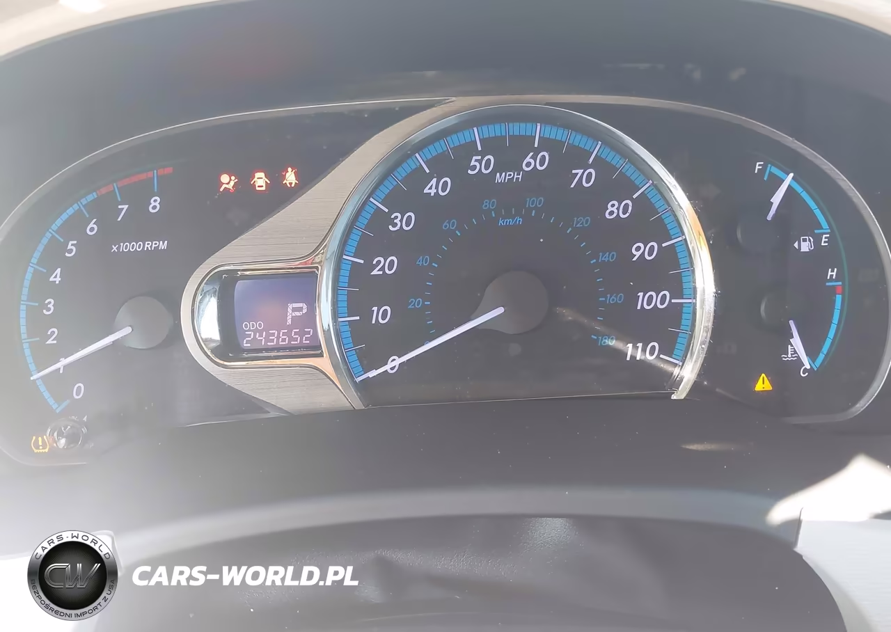 2011 Toyota Sienna Xle V6 VIN:5TDYK3DC4BS138806 - 7