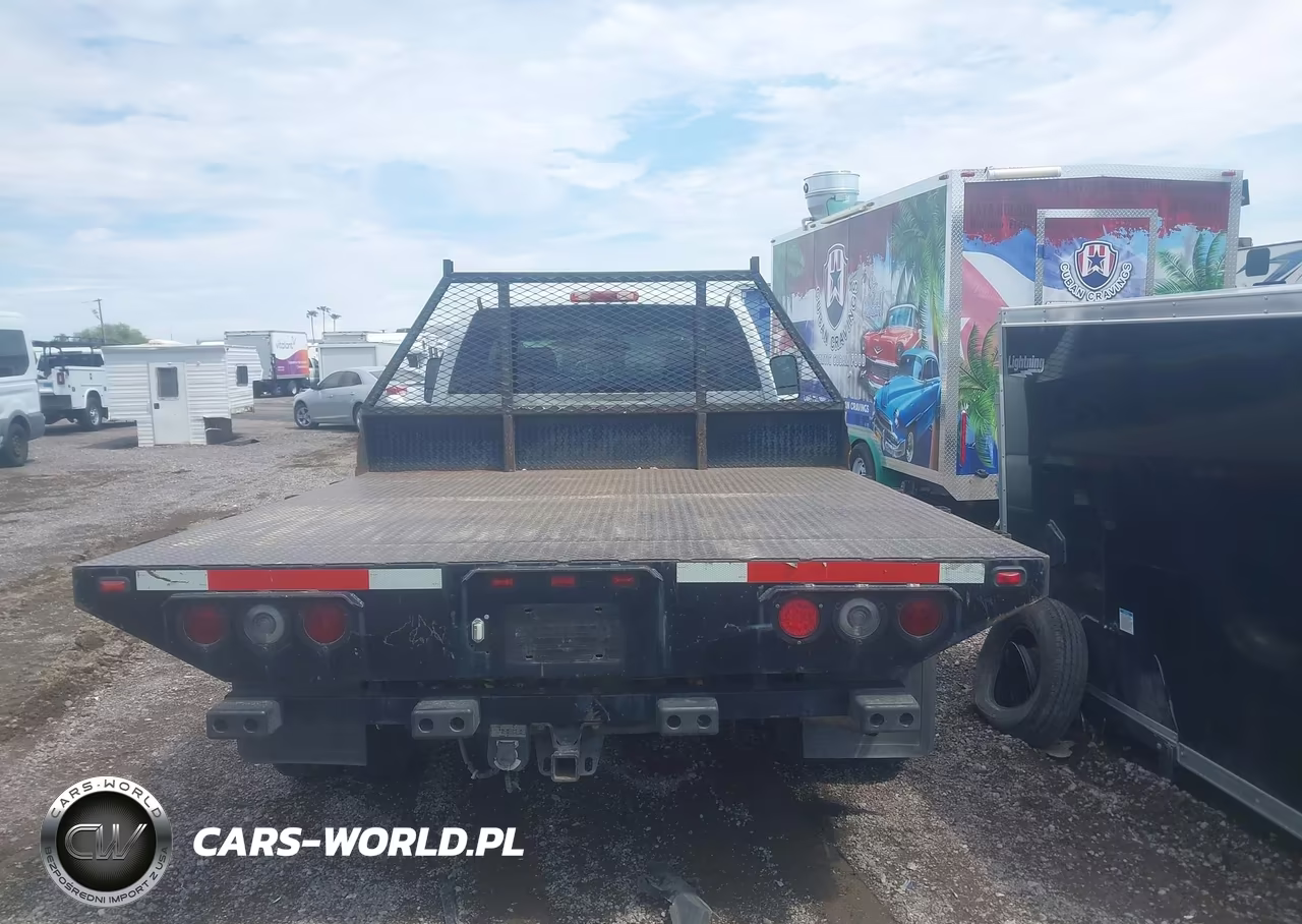 2006 GMC Sierra 3500 Work Truck VIN:1GTJC39D06E184273 - 14