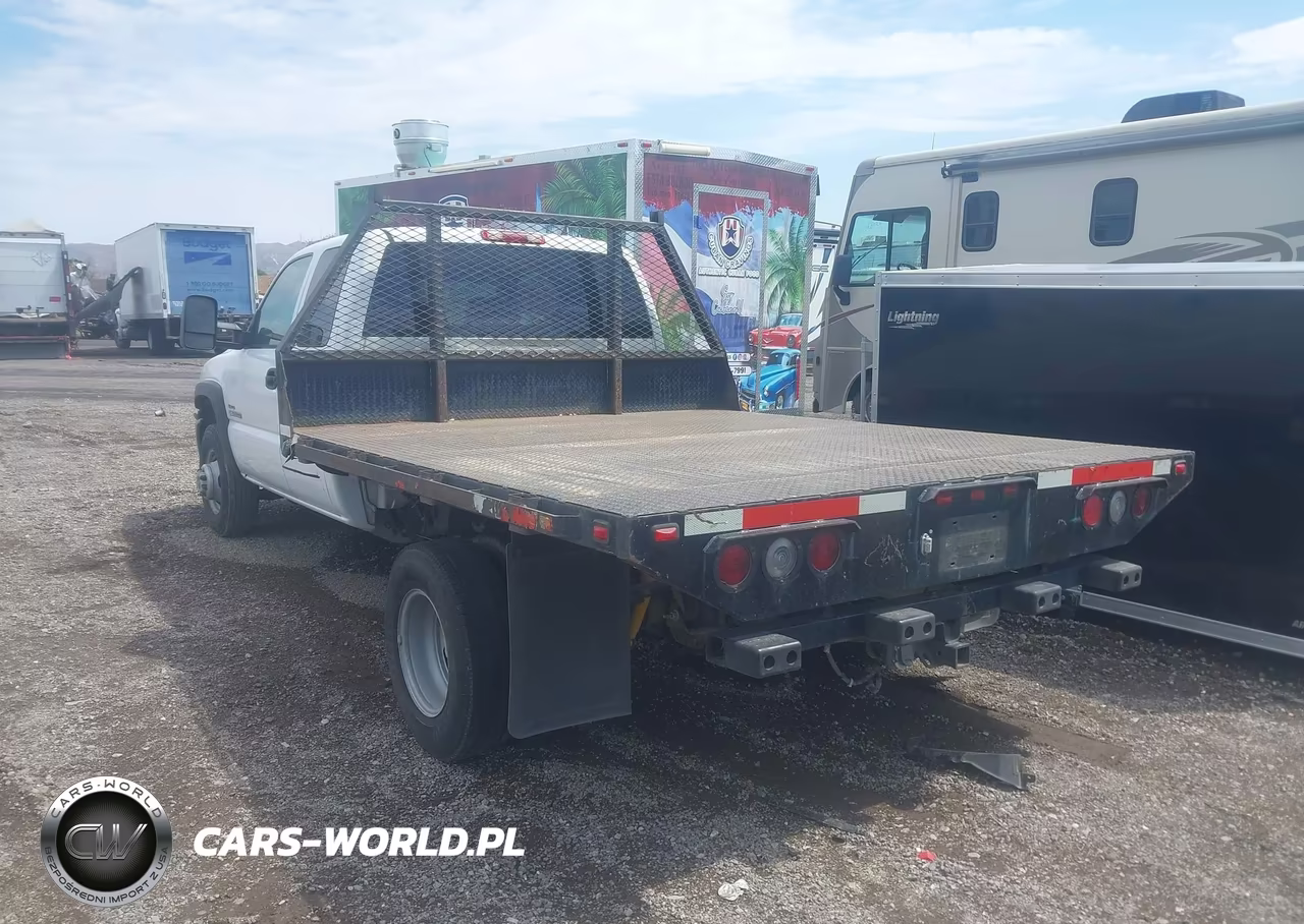 2006 GMC Sierra 3500 Work Truck VIN:1GTJC39D06E184273 - 3