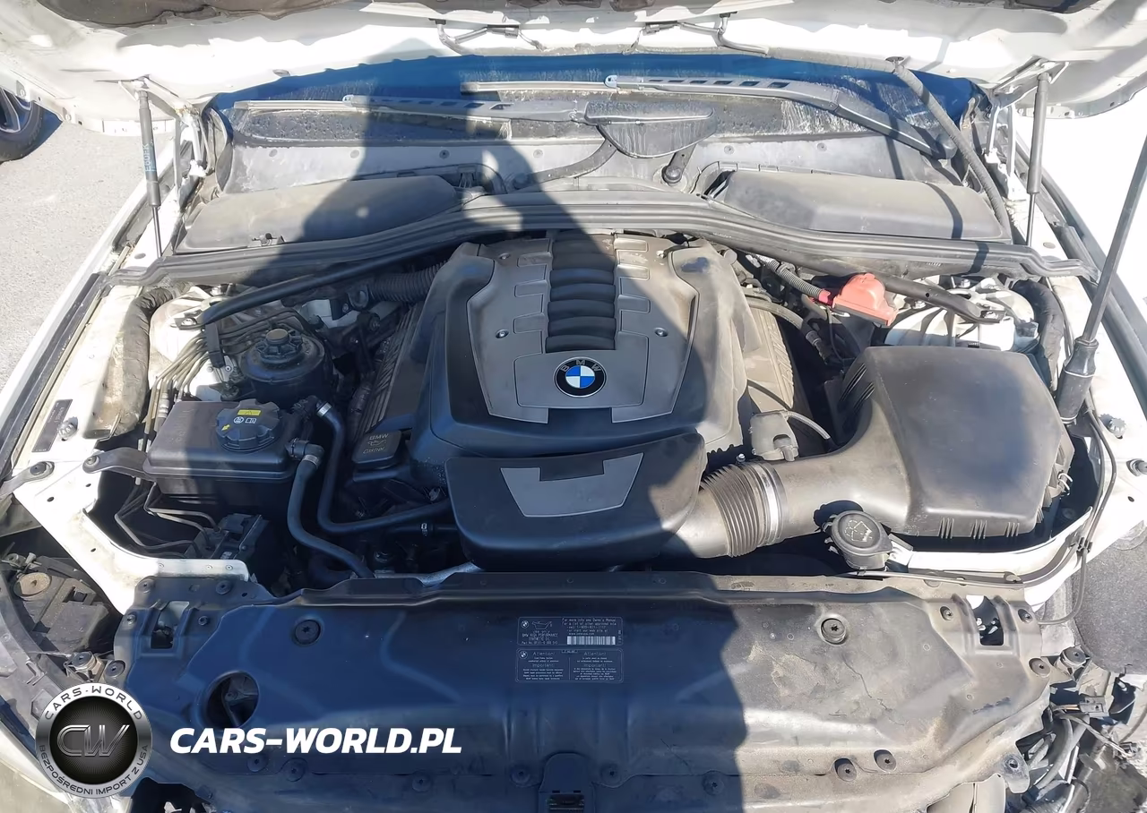 2007 BMW 550I VIN:WBANB53547CP07063 - 10