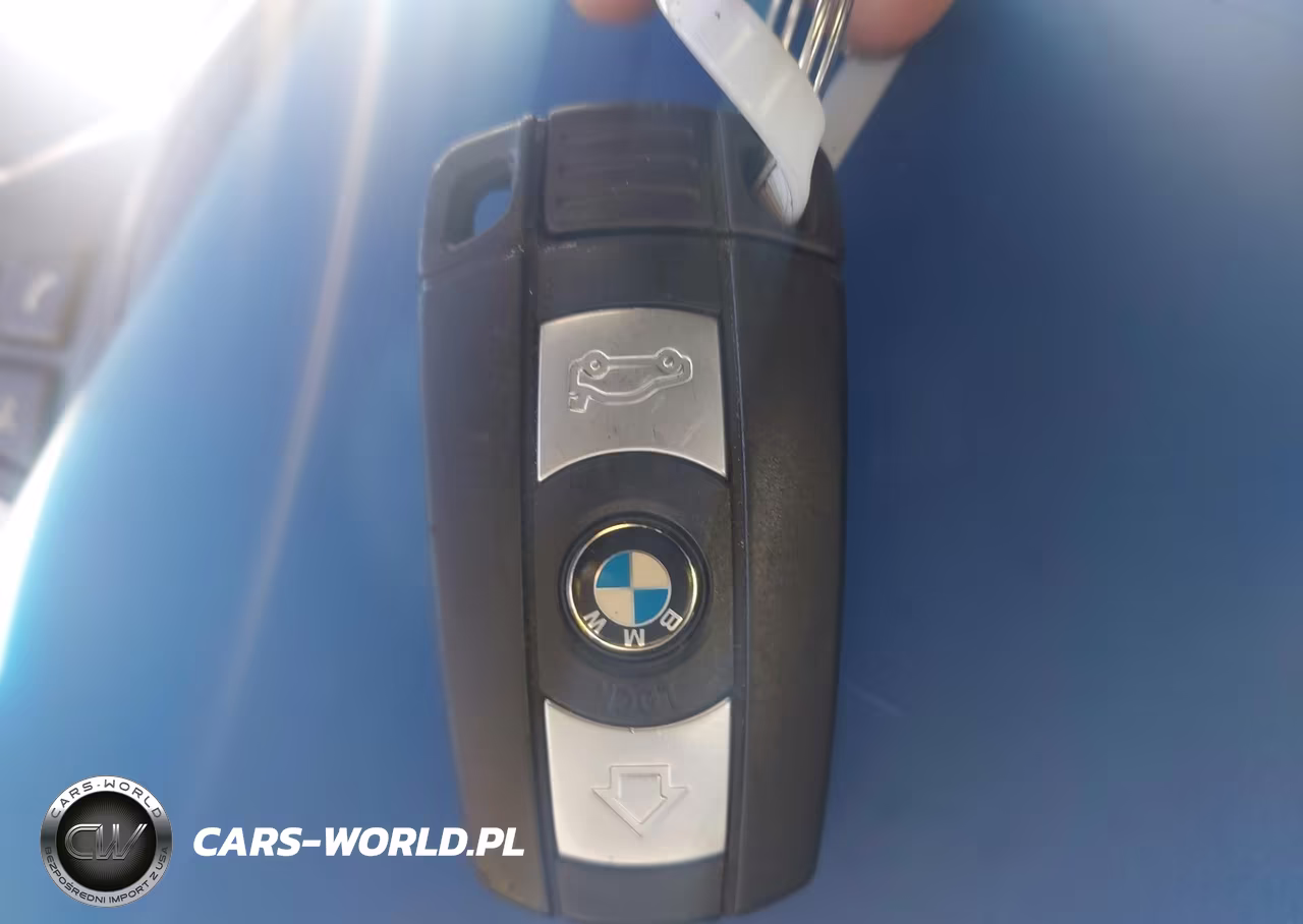 2007 BMW 550I VIN:WBANB53547CP07063 - 11