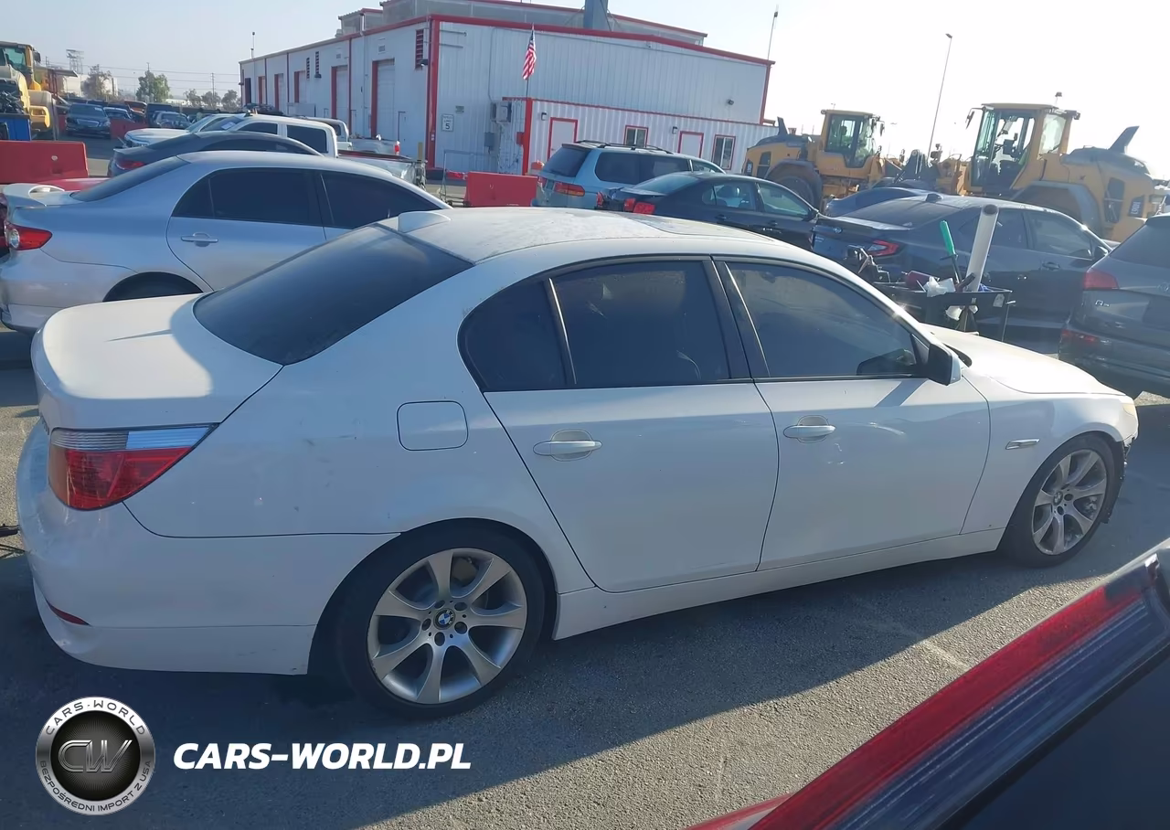 2007 BMW 550I VIN:WBANB53547CP07063 - 14