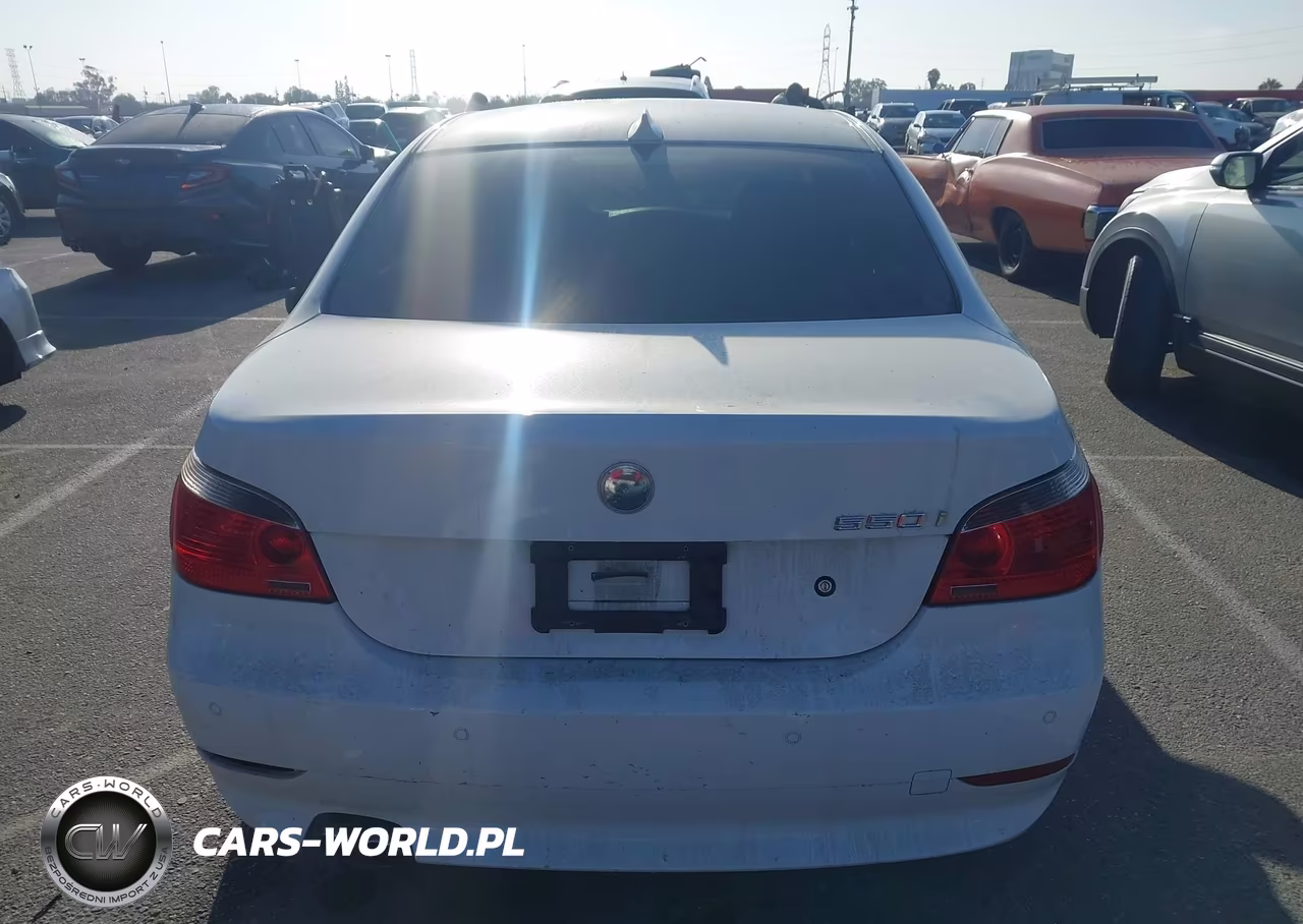 2007 BMW 550I VIN:WBANB53547CP07063 - 17