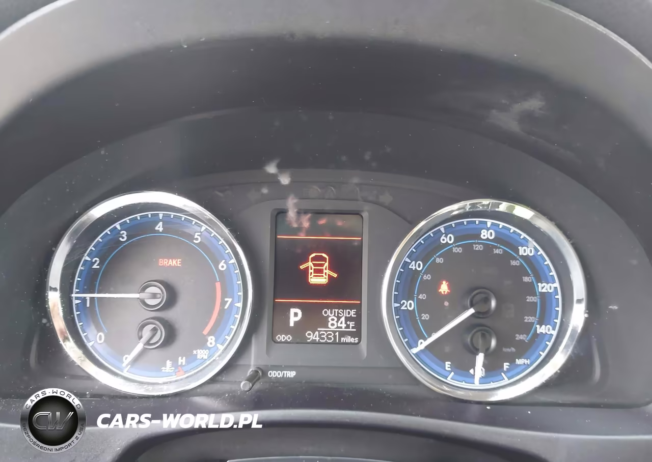 2018 Toyota Corolla Le VIN:5YFBURHE6JP848277 - 7