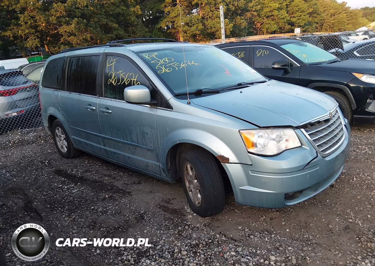 2008 Chrysler Town & Country Touring – zdjęcie 1 z 11