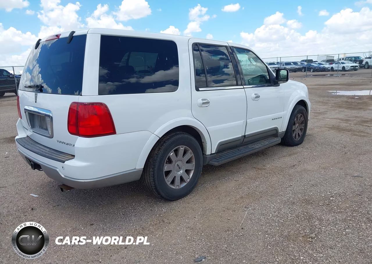 2004 Lincoln Navigator VIN:5LMFU28R84LJ32689 - 4