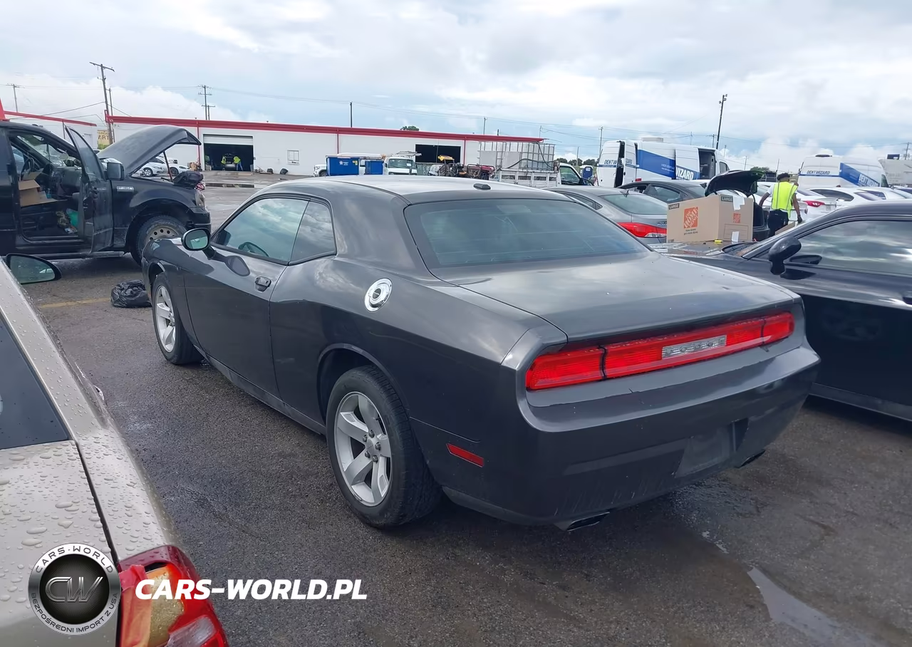 2013 Dodge Challenger Sxt VIN:2C3CDYAGXDH679597 - 3