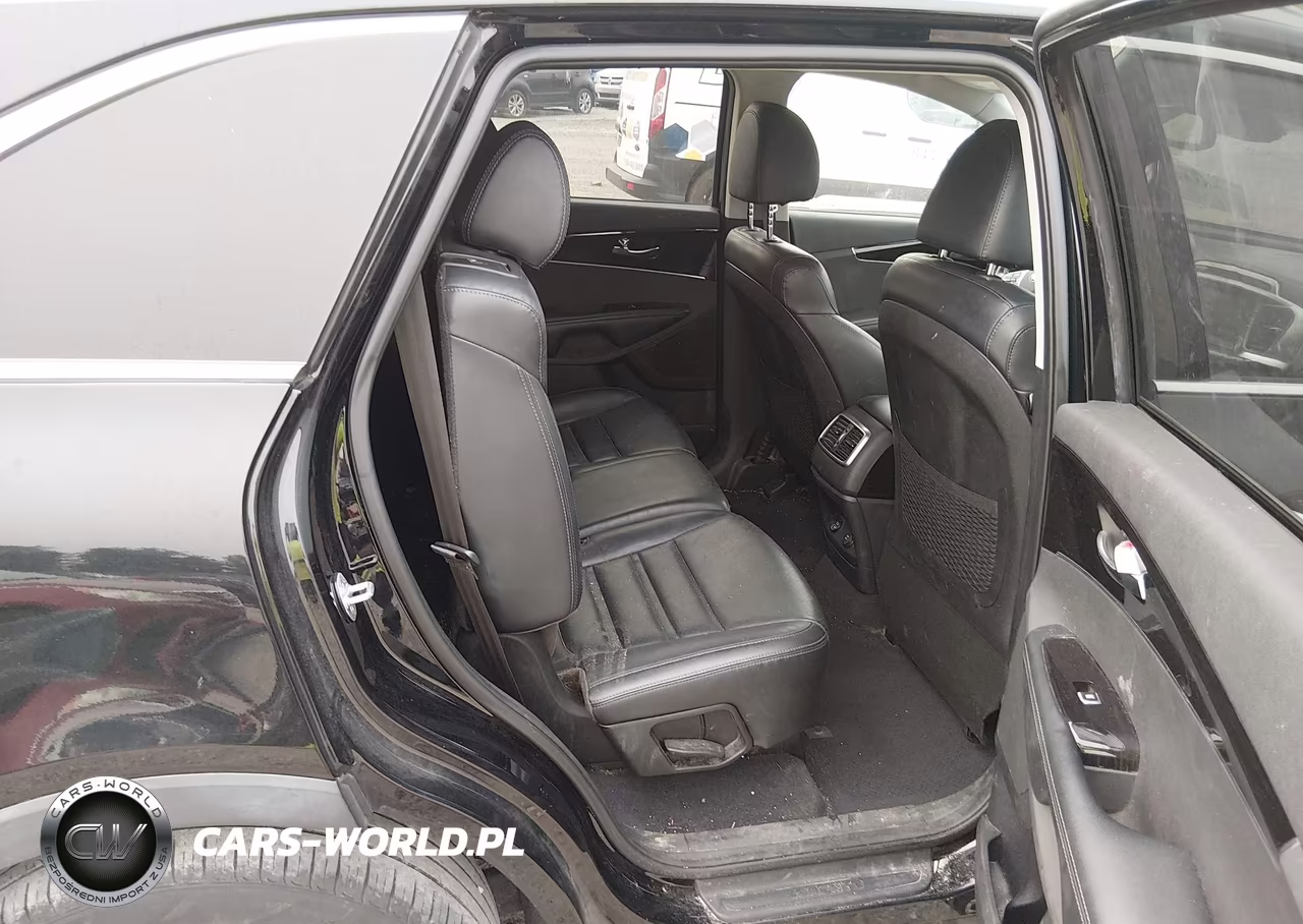 2019 Kia Sorento 3.3L Ex VIN:5XYPH4A56KG566296 - 8