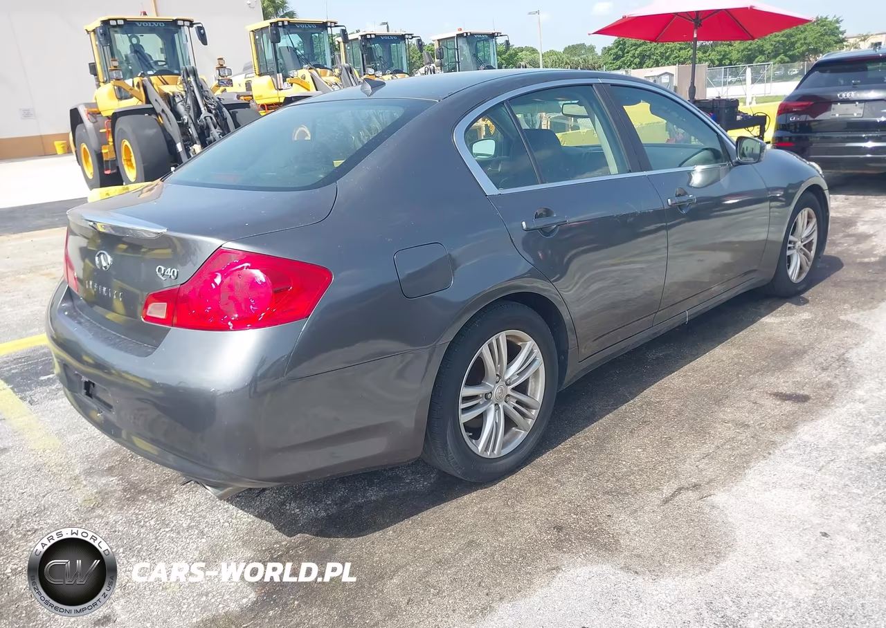 2015 Infiniti Q40 VIN:JN1CV6AP5FM503668 - 4