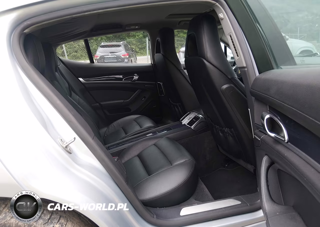 2016 Porsche Panamera 4 VIN:WP0AA2A72GL001734 - 8