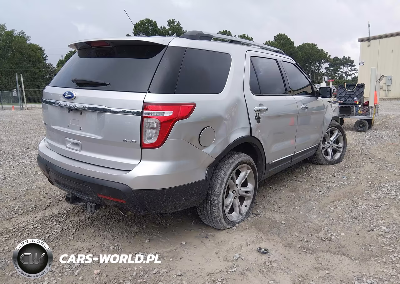 2011 Ford Explorer Limited VIN:1FMHK8F82BGA57153 - 4