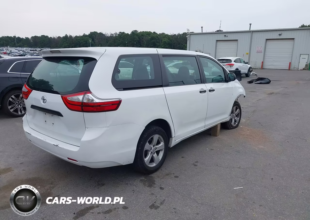 2015 Toyota Sienna L 7 Passenger VIN:5TDZK3DC6FS654949 - 4