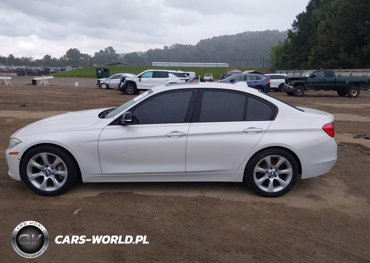 2013 BMW 335I xDrive VIN:WBA3B9C5XDJ898915 - 14