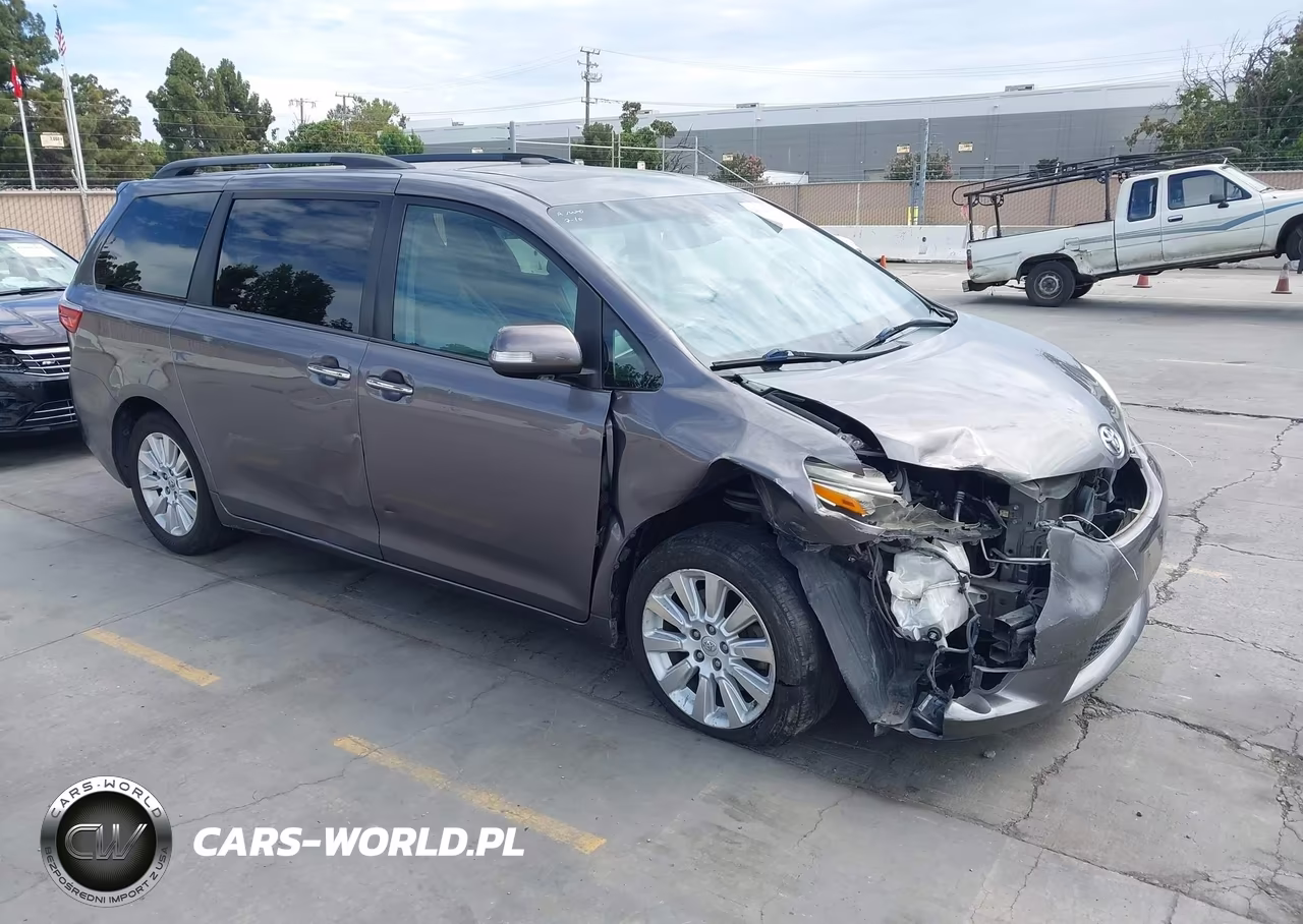 2015 Toyota Sienna Limited Premium 7 Passenger