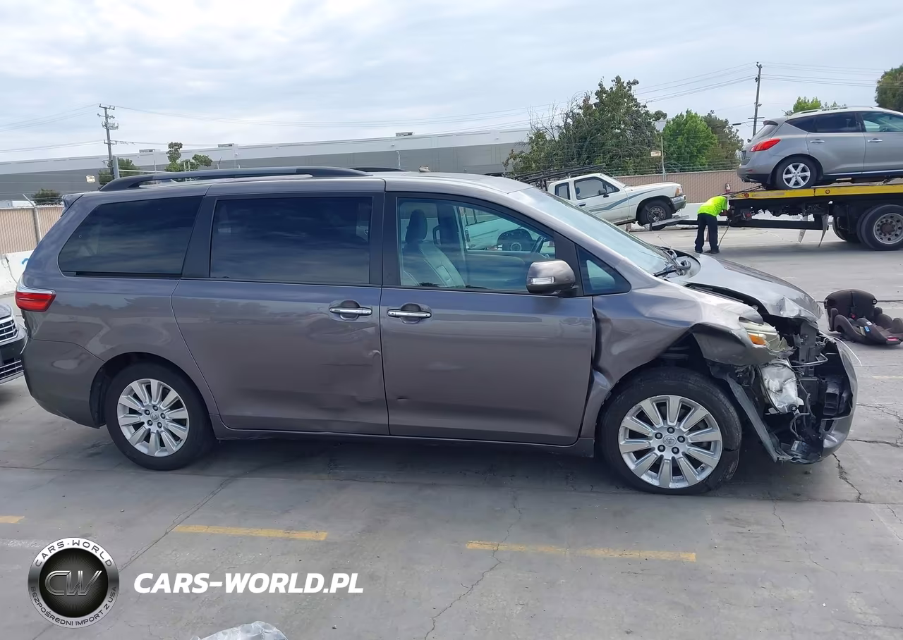2015 Toyota Sienna Limited Premium 7 Passenger VIN:5TDDK3DC5FS095808 - 13