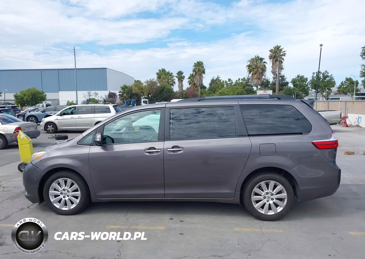 2015 Toyota Sienna Limited Premium 7 Passenger VIN:5TDDK3DC5FS095808 - 14