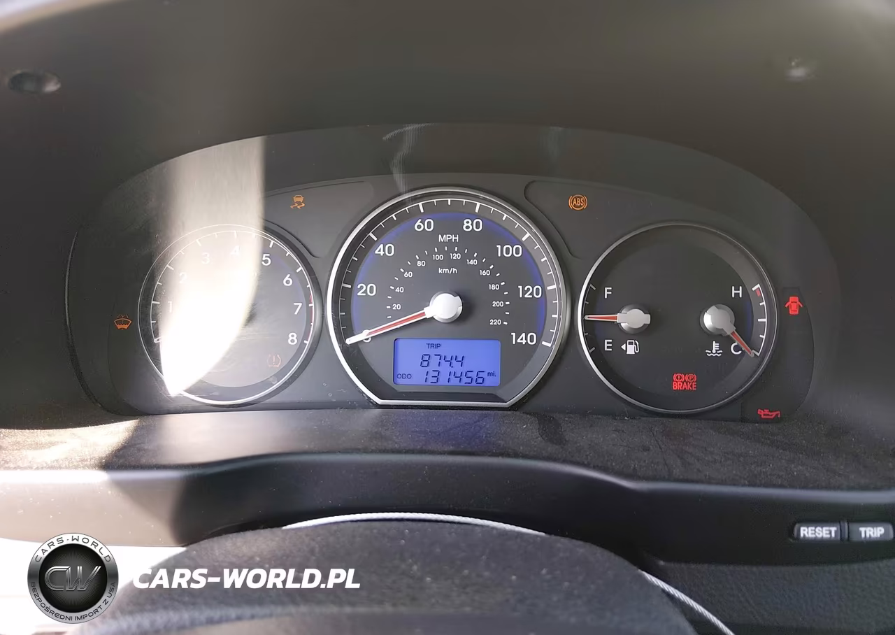 2011 Hyundai Santa Fe Limited V6 VIN:5XYZK4AG0BG041388 - 7
