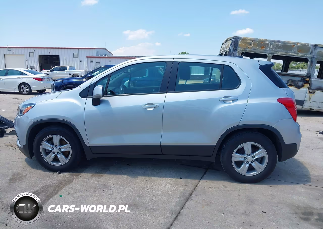 2019 Chevrolet Trax Ls VIN:3GNCJKSB8KL403712 - 13