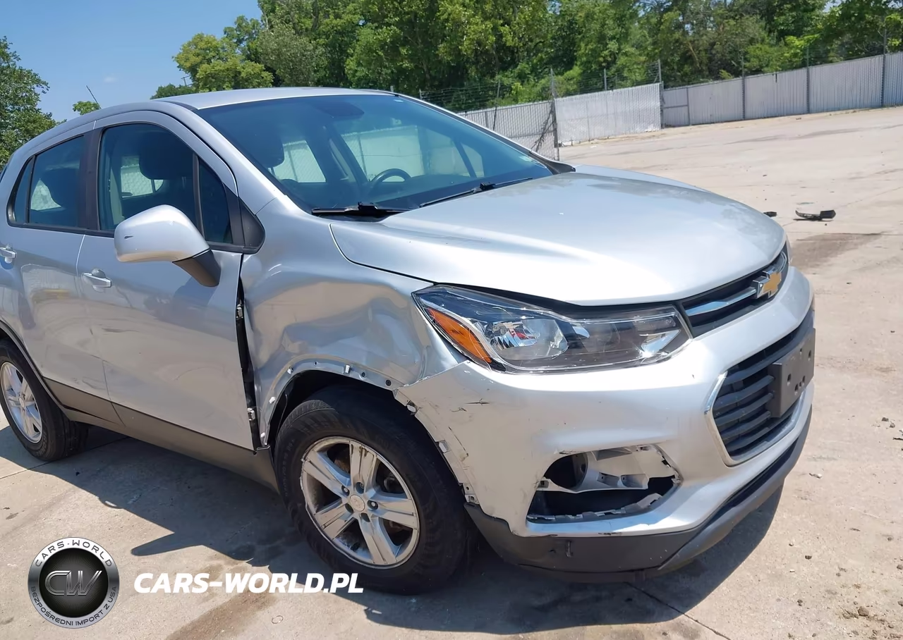 2019 Chevrolet Trax Ls VIN:3GNCJKSB8KL403712 - 6