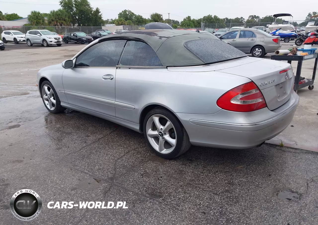 2005 Mercedes-Benz Clk 320 VIN:WDBTK65J25F136743 - 3
