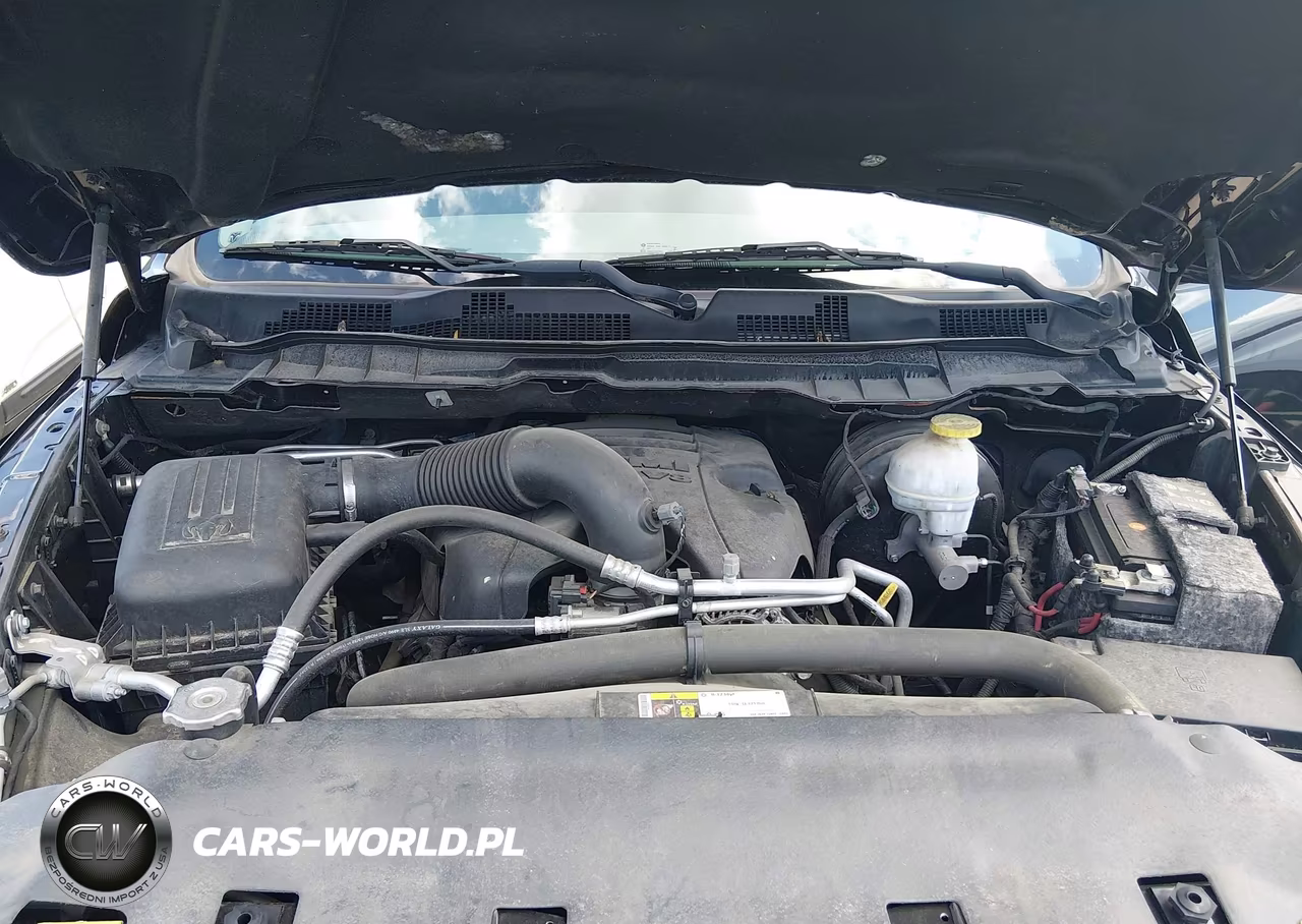 2018 Ram 1500 Express 4X4 6'4 Box VIN:1C6RR7FT9JS308336 - 10