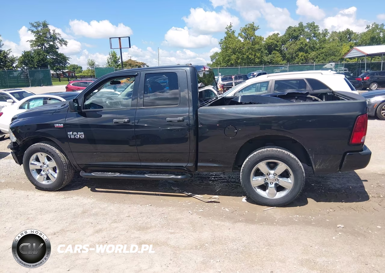 2018 Ram 1500 Express 4X4 6'4 Box VIN:1C6RR7FT9JS308336 - 15