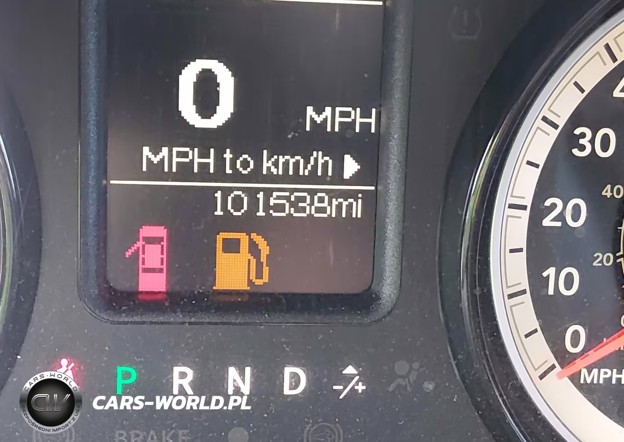 2018 Ram 1500 Express 4X4 6'4 Box VIN:1C6RR7FT9JS308336 - 16