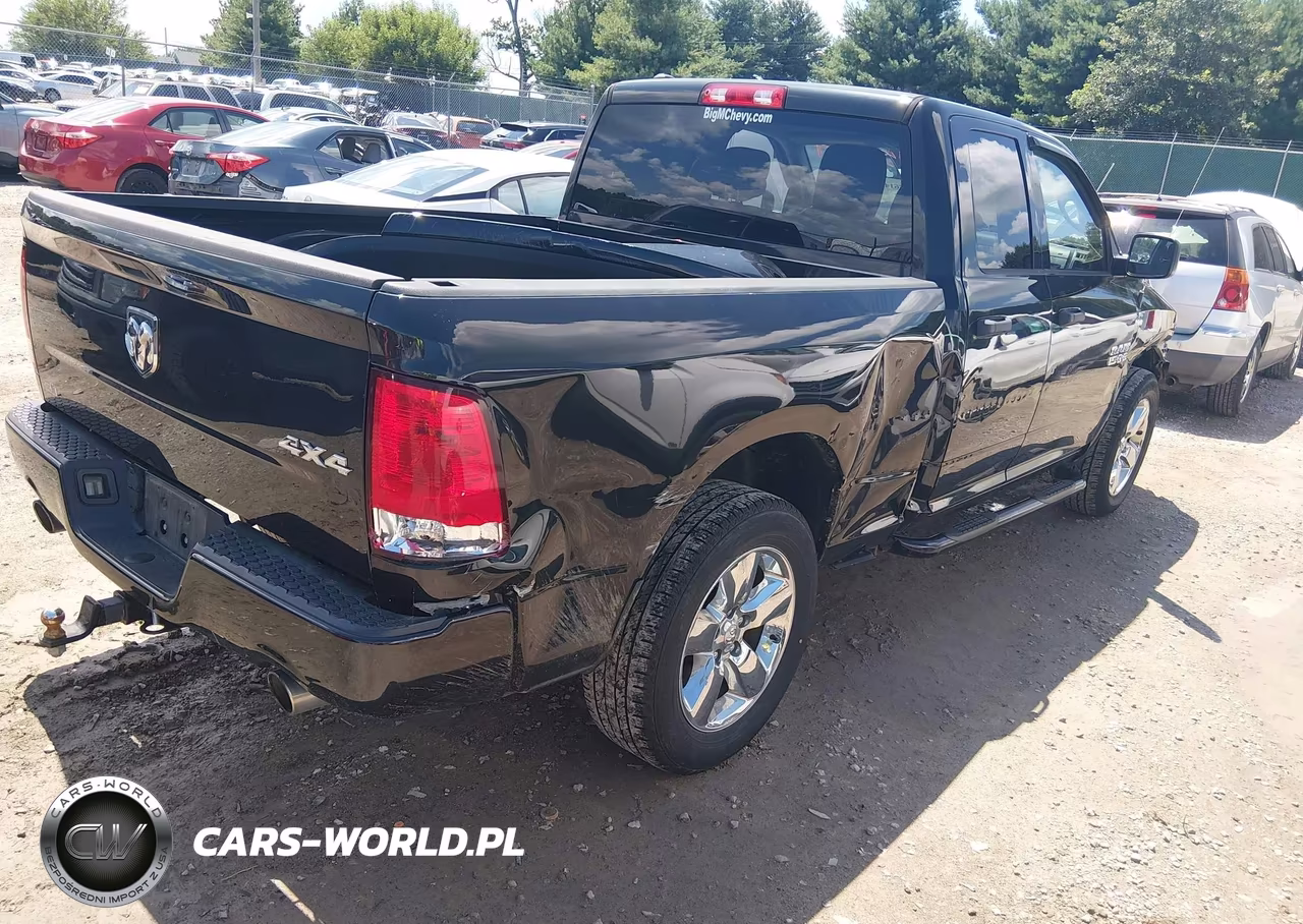 2018 Ram 1500 Express 4X4 6'4 Box VIN:1C6RR7FT9JS308336 - 4