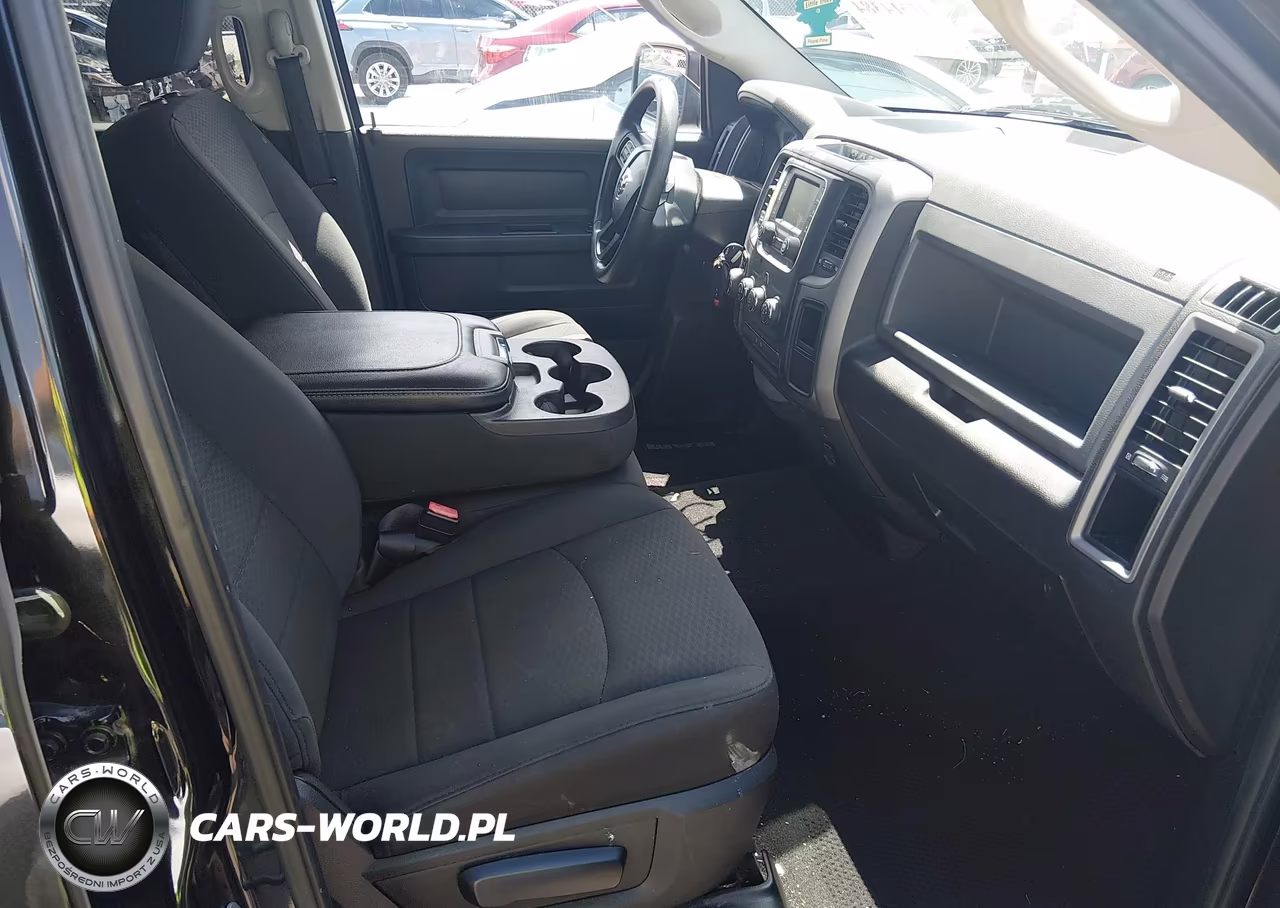 2018 Ram 1500 Express 4X4 6'4 Box VIN:1C6RR7FT9JS308336 - 5