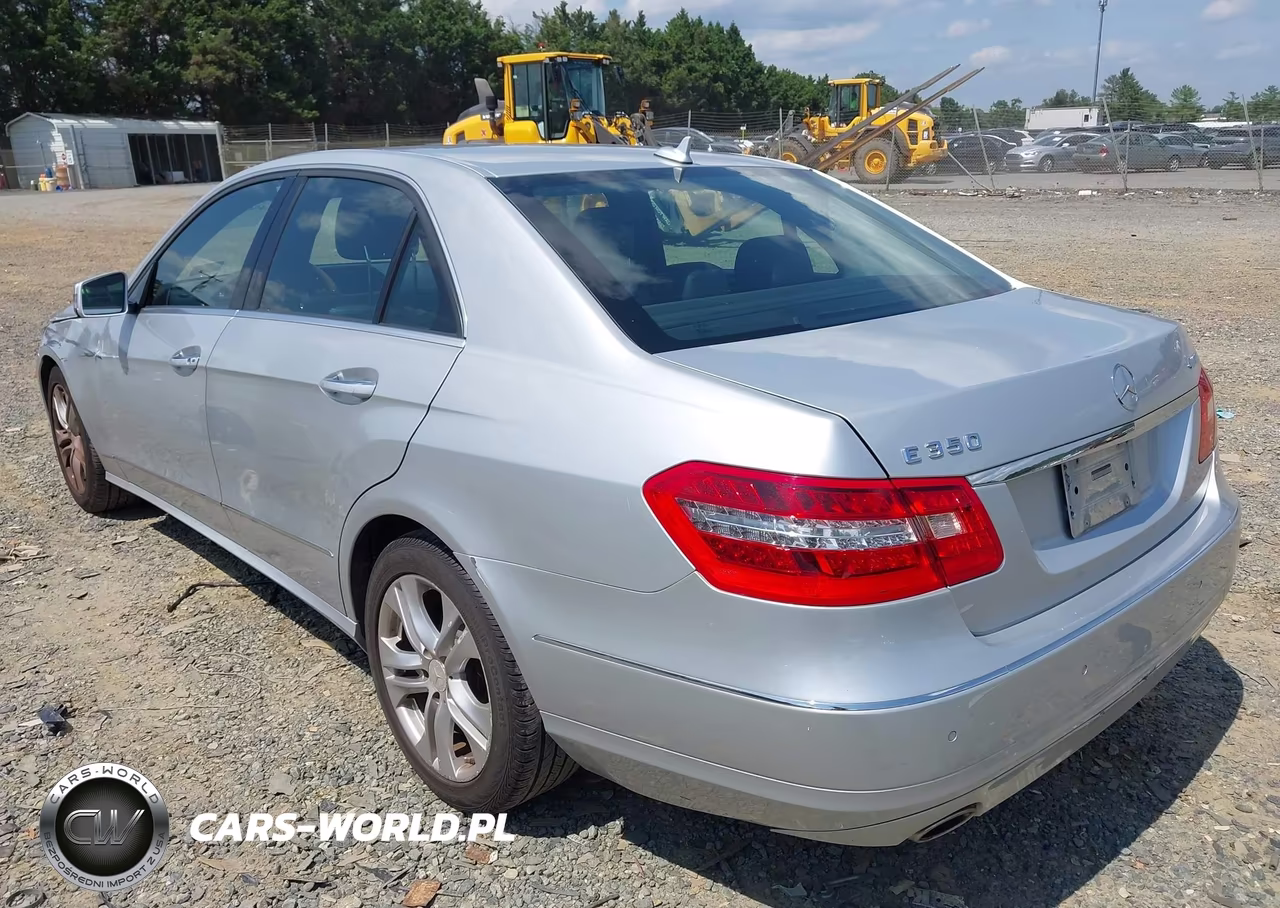 2010 Mercedes-Benz E 350 4Matic VIN:WDDHF8HB6AA214949 - 3
