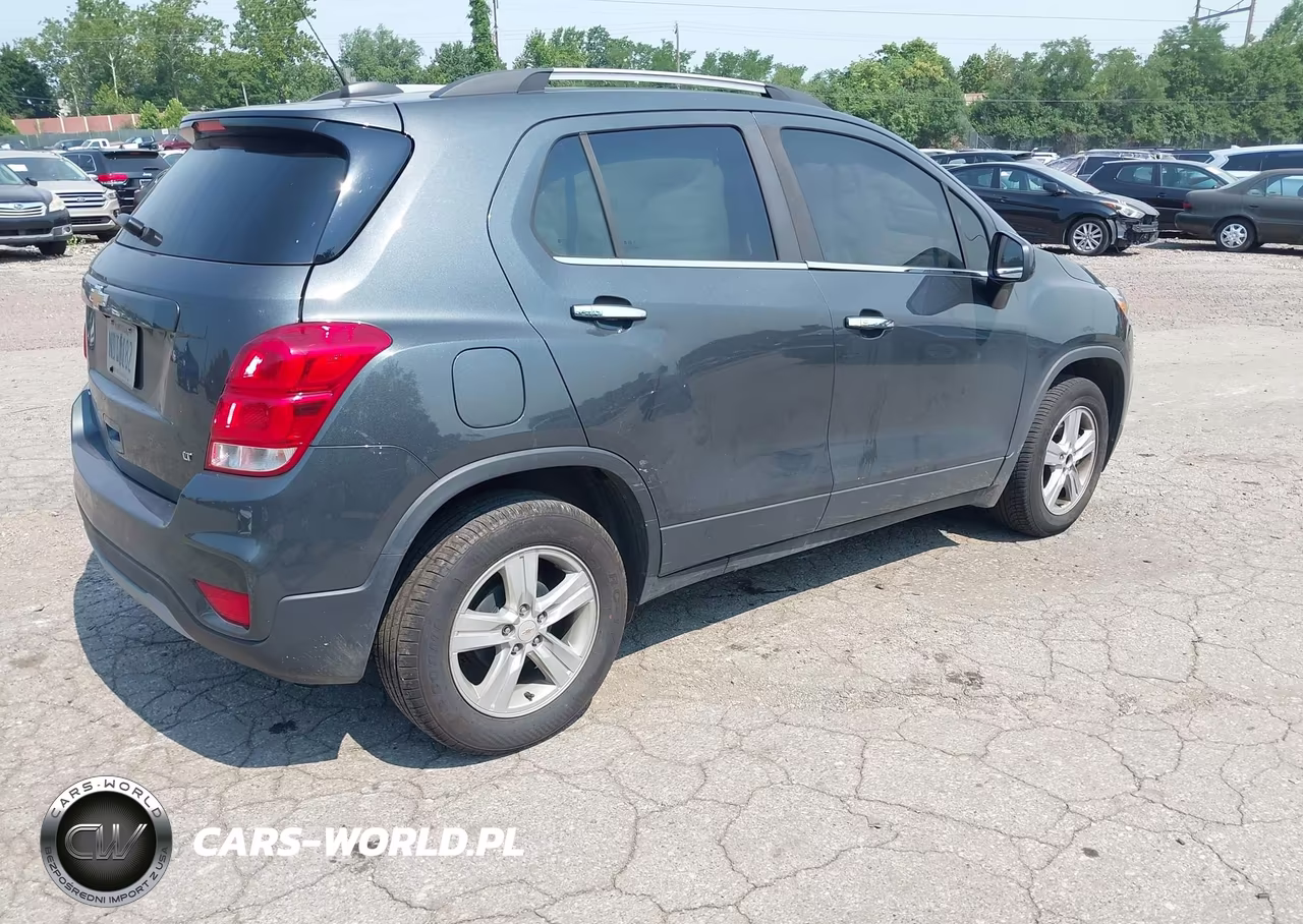 2018 Chevrolet Trax Lt VIN:KL7CJLSB7JB647184 - 4
