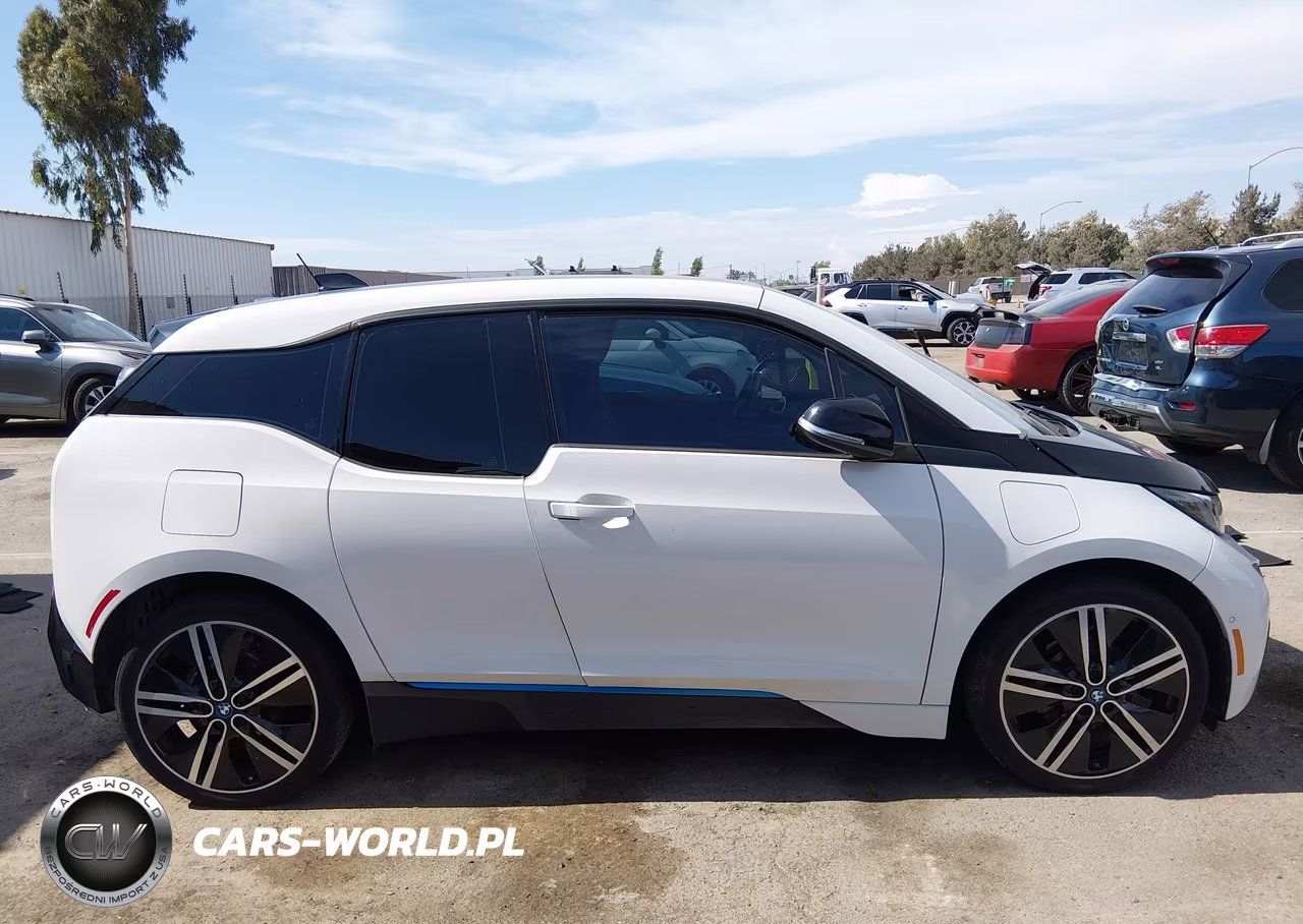 2015 BMW I3 Base W-Range Extender VIN:WBY1Z4C50FV278402 - 13