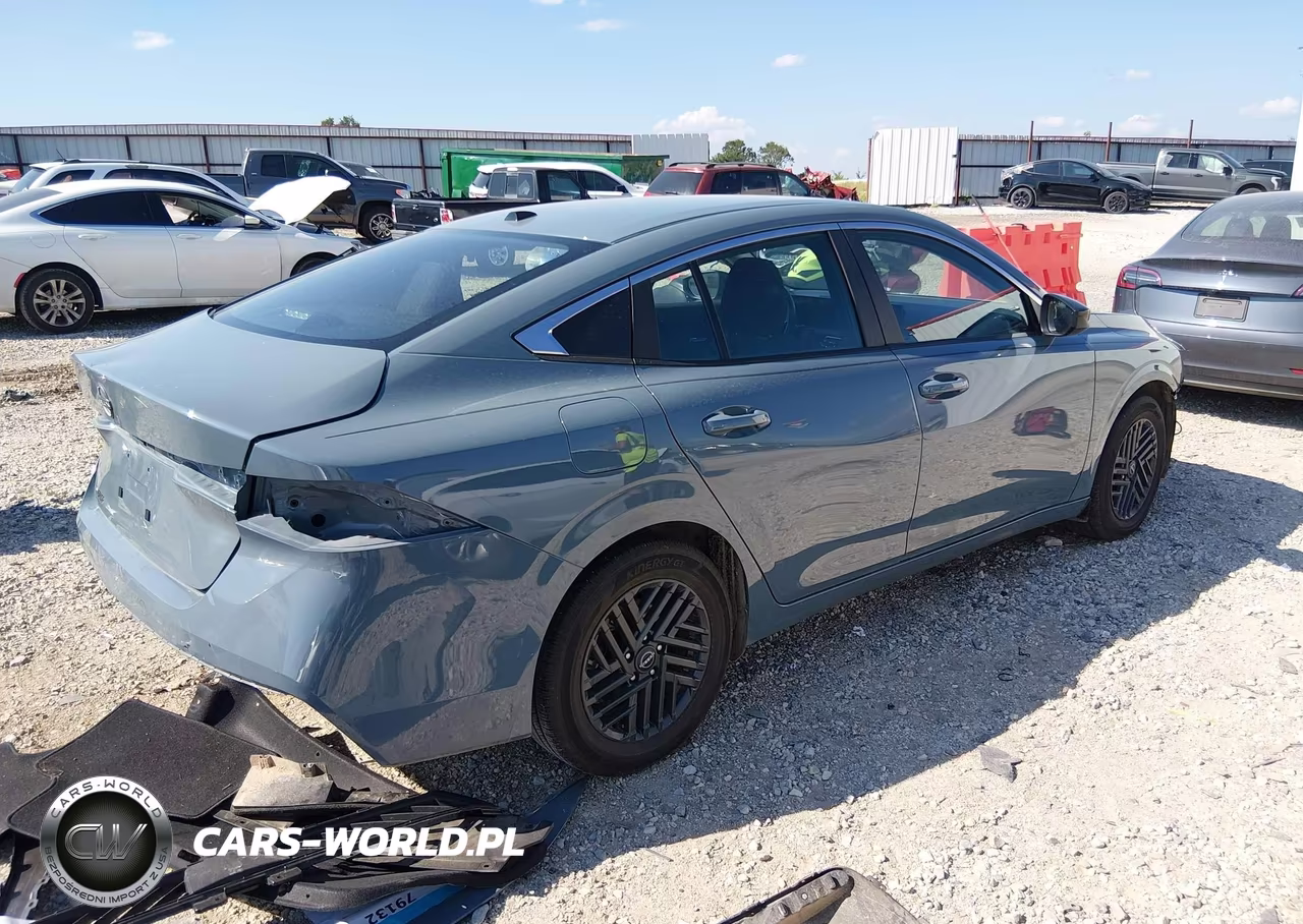 2026 Nissan Sentra Sv VIN:3N1AB9CVXTY221371 - 4